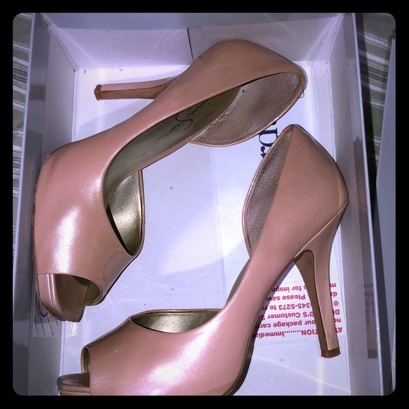 Jessica Simpson heels - Picture 1 of 2